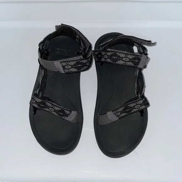 Teva Hurricane Big Kids Size 2 Lightweight Outdoor Sandals - Picture 2 of 6